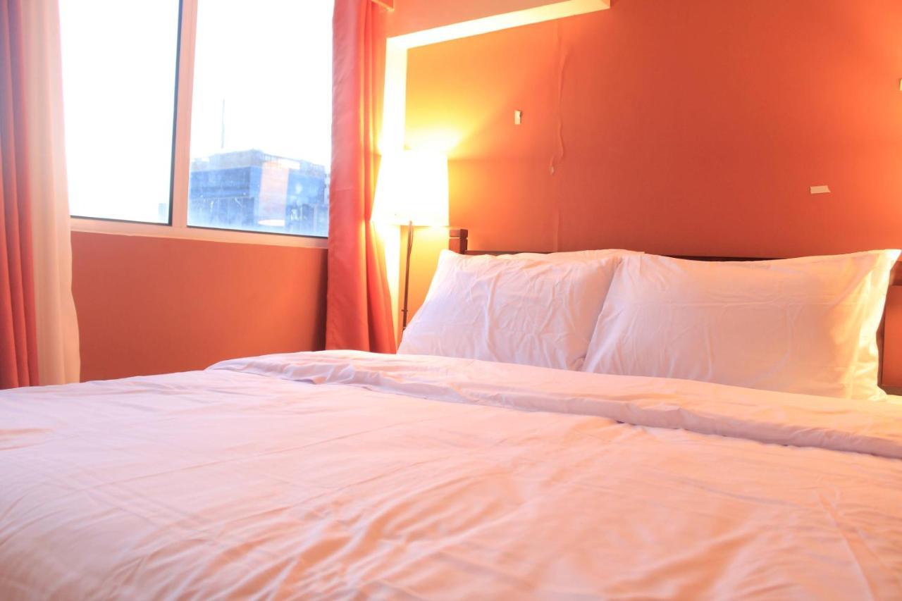 A2J Bgc Luxury 2Br Loft Near Burgos Circle, Malls 마닐라 외부 사진